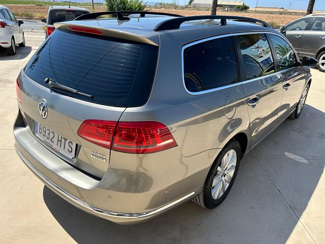 VOLKSWAGEN PASSAT 2.0 TDI ESTATE AUTO DSG SPANISH LHD IN SPAIN 107K SUPERB 2013